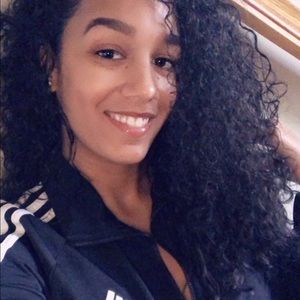 Meet your Posher, Natalie